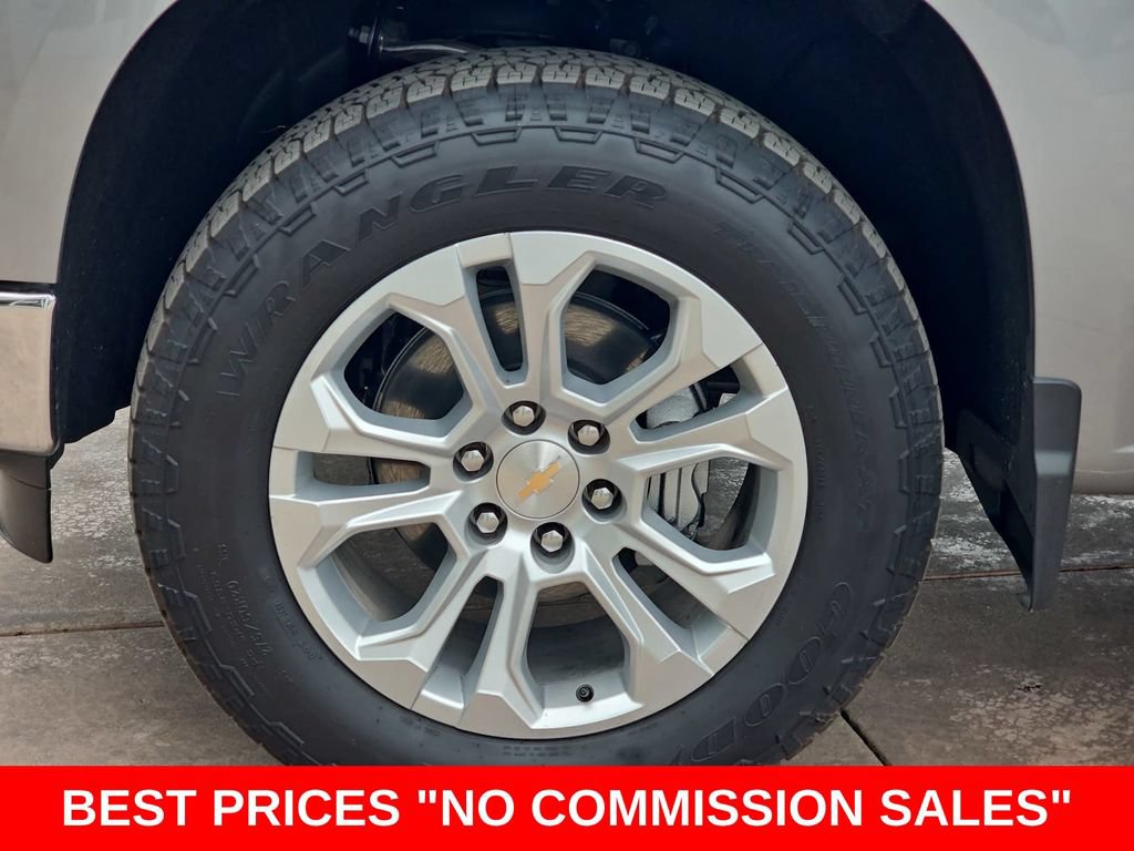 New 2026 Chevrolet Silverado 1500 LTZ w/ Technology Package AWD/4WD image 36