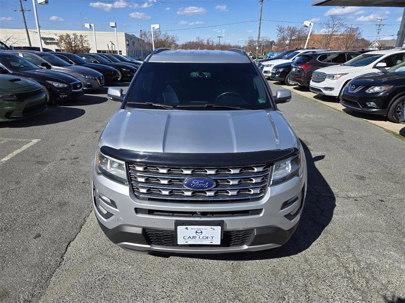 Used 2017 Ford Explorer Limited AWD/4WD image 3