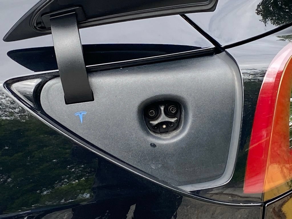 Used 2020 Tesla Model 3 Long Range AWD/4WD image 10