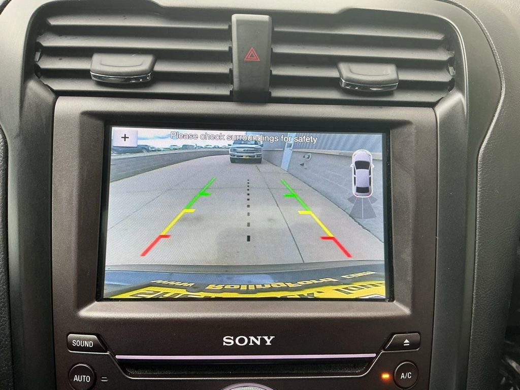 Used 2019 Ford Fusion Titanium FWD image 21