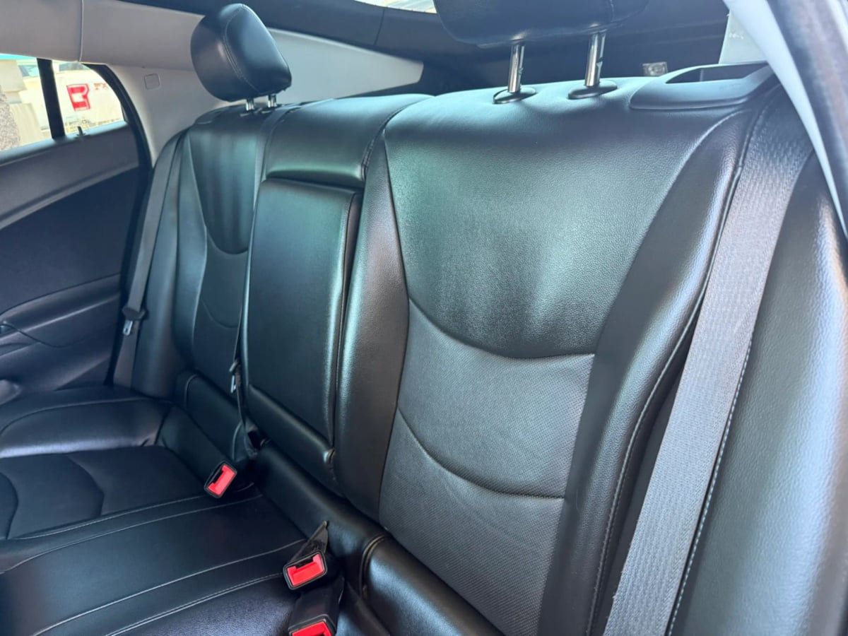 Used 2018 Chevrolet Volt Premier w/ Driver Confidence Package FWD image 44