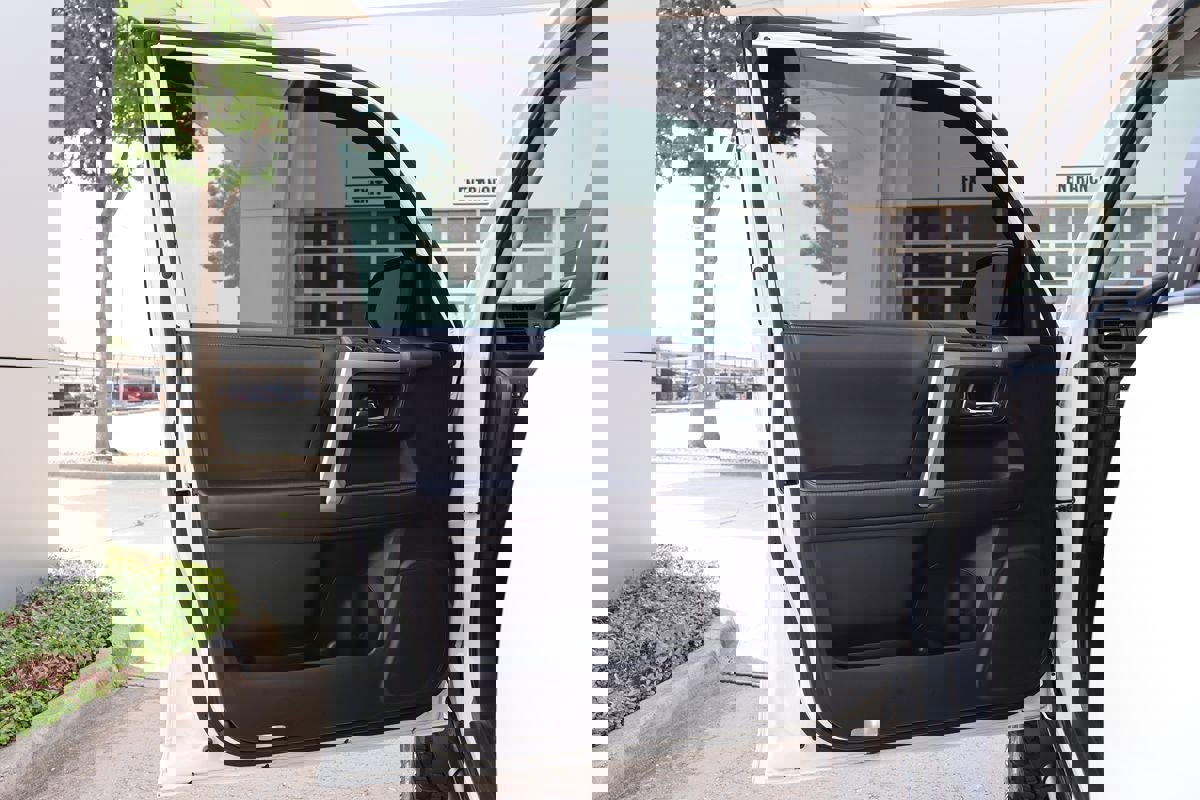 Used 2023 Toyota 4Runner SR5 Premium image 45