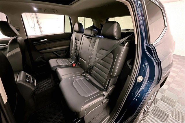 Used 2022 Volkswagen Atlas SEL Premium image 21