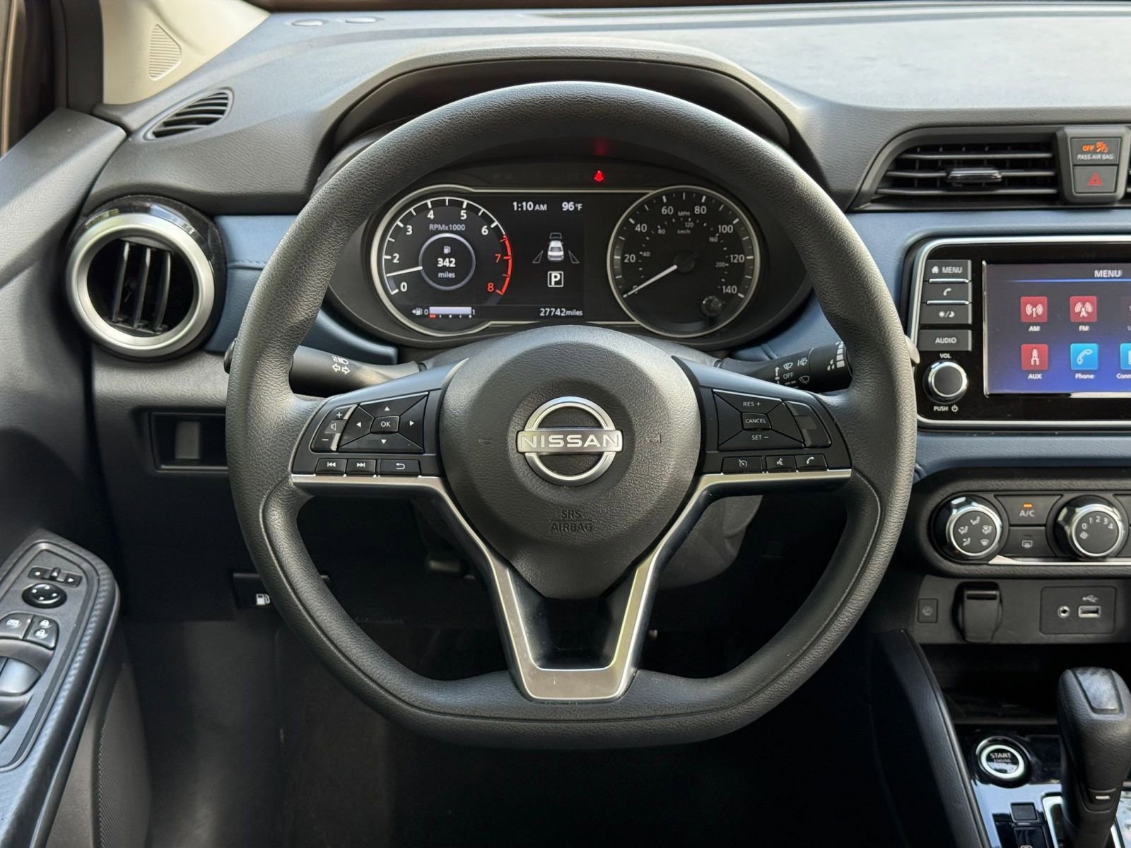 Used 2025 Nissan Versa SV FWD image 28