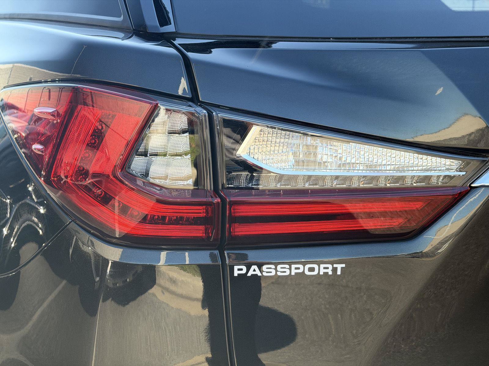 Used 2019 Lexus RX 450hL Luxury w/ Accessory Package AWD/4WD image 11