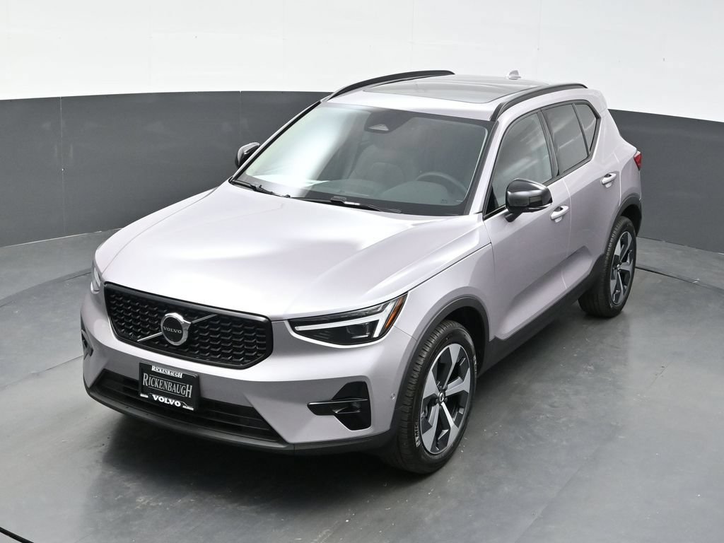 New 2026 Volvo XC40 B5 Plus w/ Protection Package Premier AWD/4WD image 34
