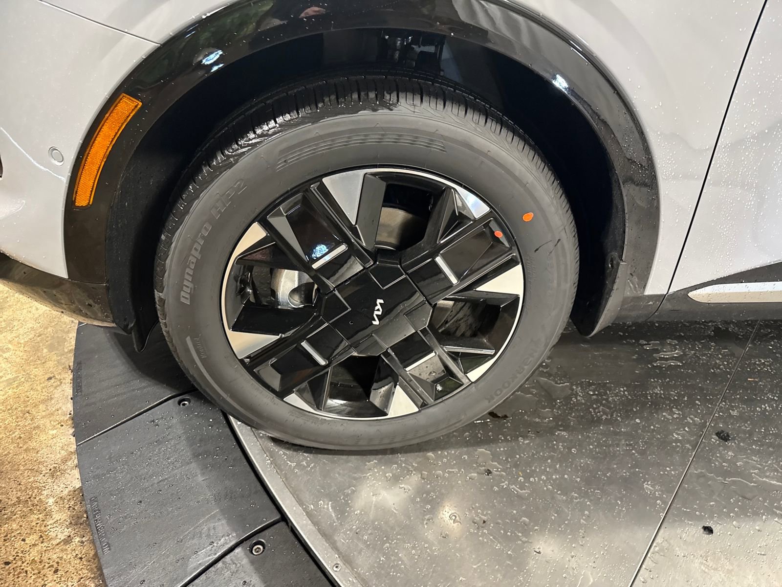 New 2026 Kia Sportage SX Prestige image 2