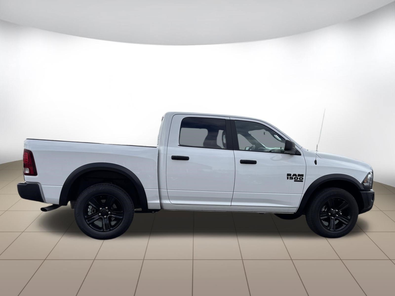 Used 2024 RAM 1500 Warlock AWD/4WD image 8