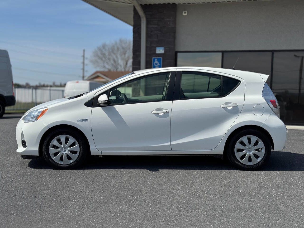 Used 2012 Toyota Prius C Three FWD image 40