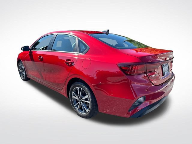 Used 2023 Kia Forte LXS FWD image 3