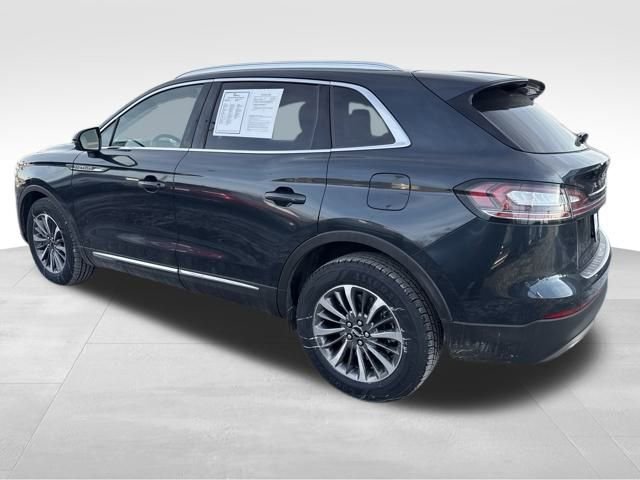 Certified 2023 Lincoln Nautilus AWD w/ Premium Package image 4