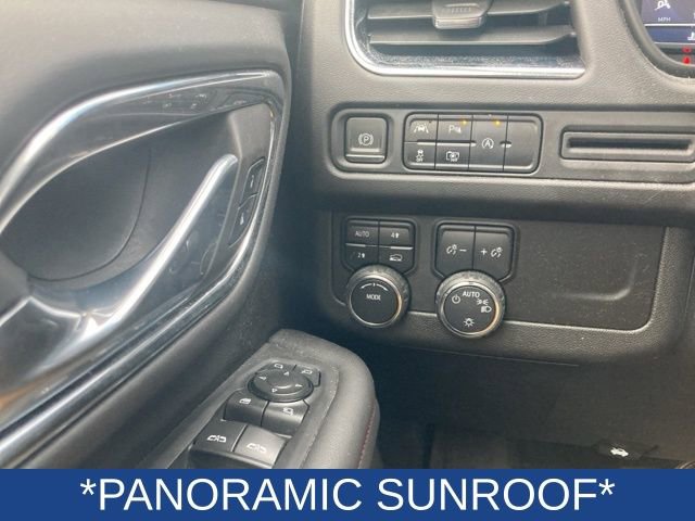 Used 2023 Chevrolet Suburban RST w/ Luxury Package image 19