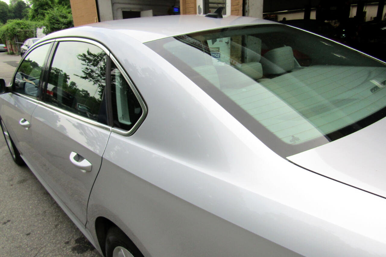 Used 2013 Volkswagen Passat 2.5 SE image 6