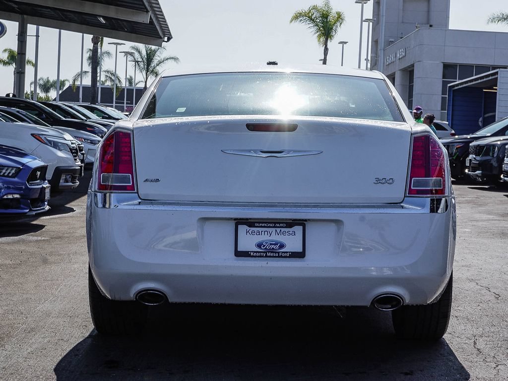 Used 2013 Chrysler 300 AWD w/ Driver Convenience Group image 6