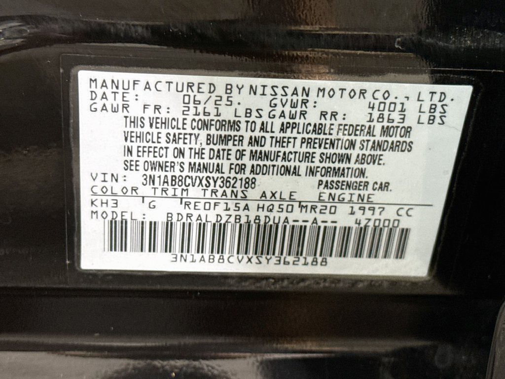 Certified 2025 Nissan Sentra SV w/ Trunk Package FWD image 33