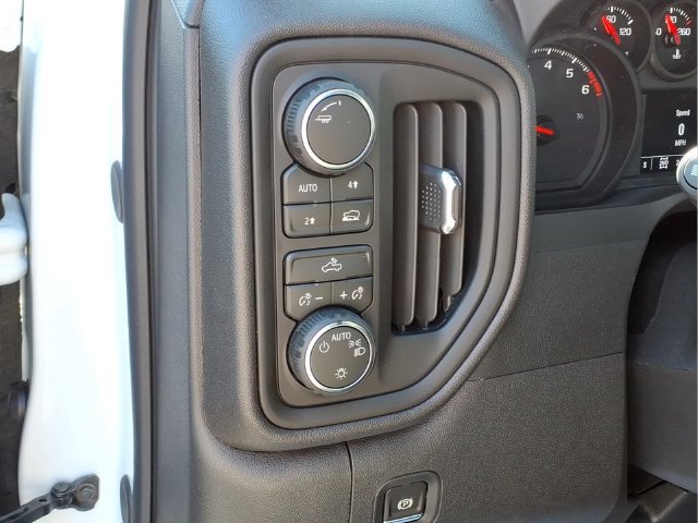 New 2026 Chevrolet Silverado 1500 Custom AWD/4WD image 15