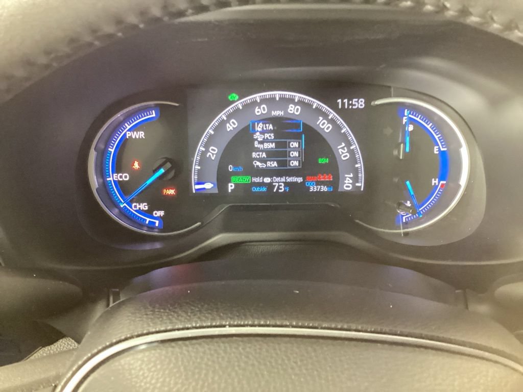 Used 2023 Toyota RAV4 XSE AWD/4WD image 18