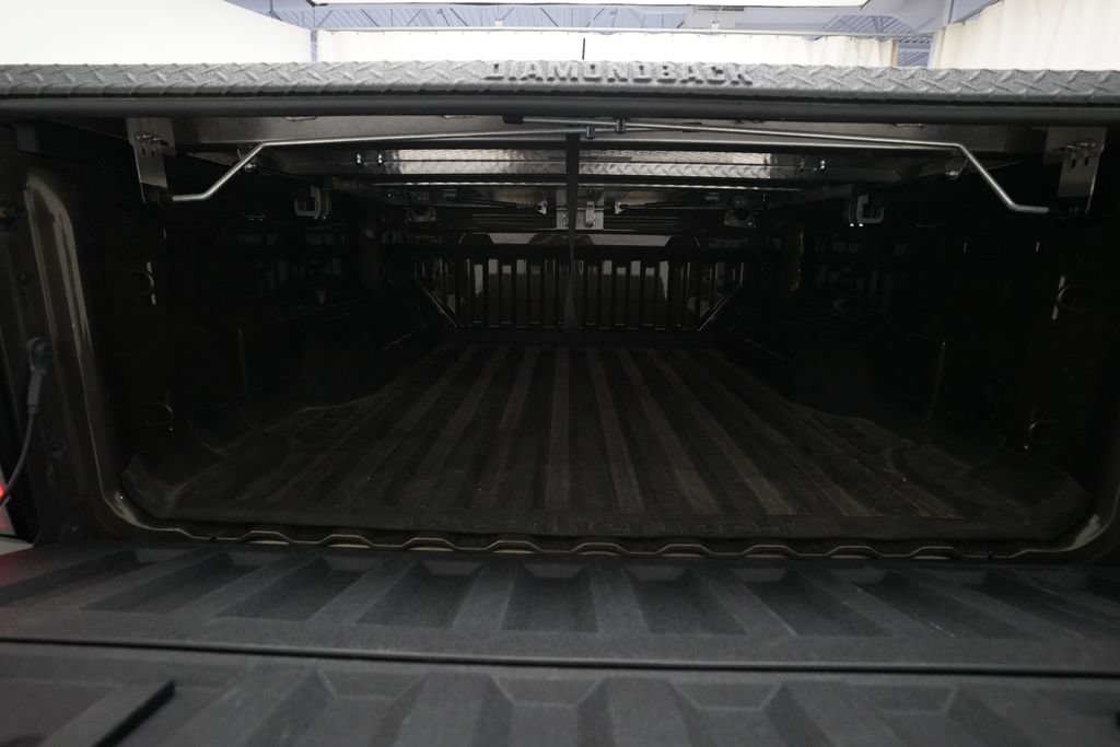 Used 2024 GMC Canyon AT4 w/ Canyon Safety Plus Package AWD/4WD image 10