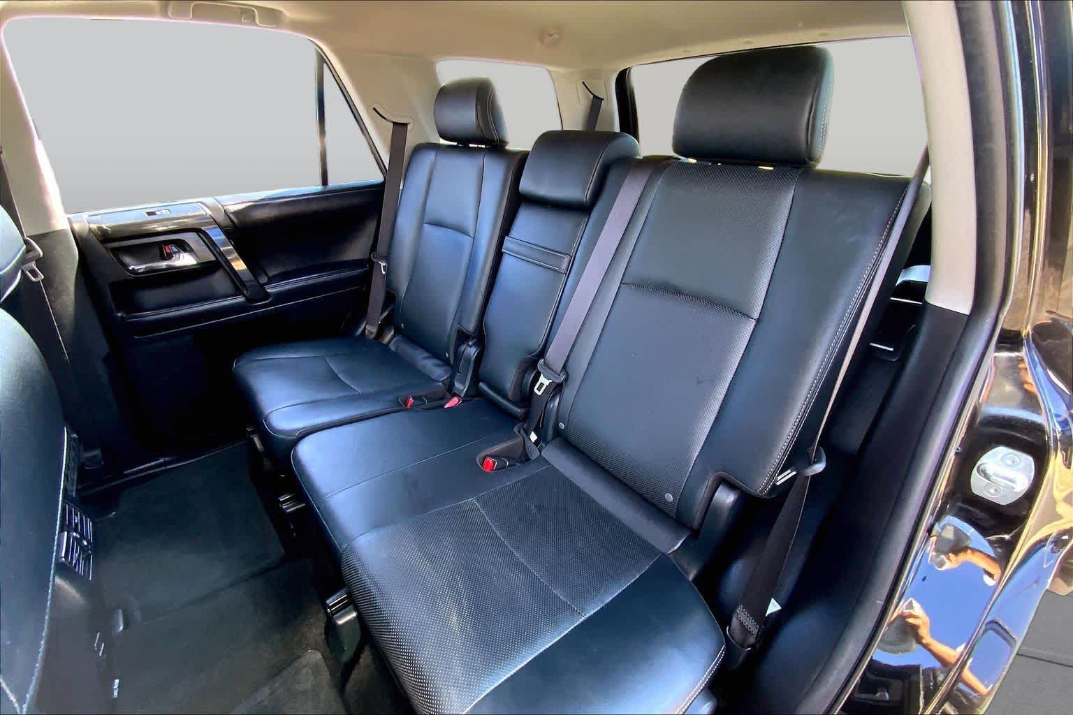 Used 2019 Toyota 4Runner Limited AWD/4WD image 21