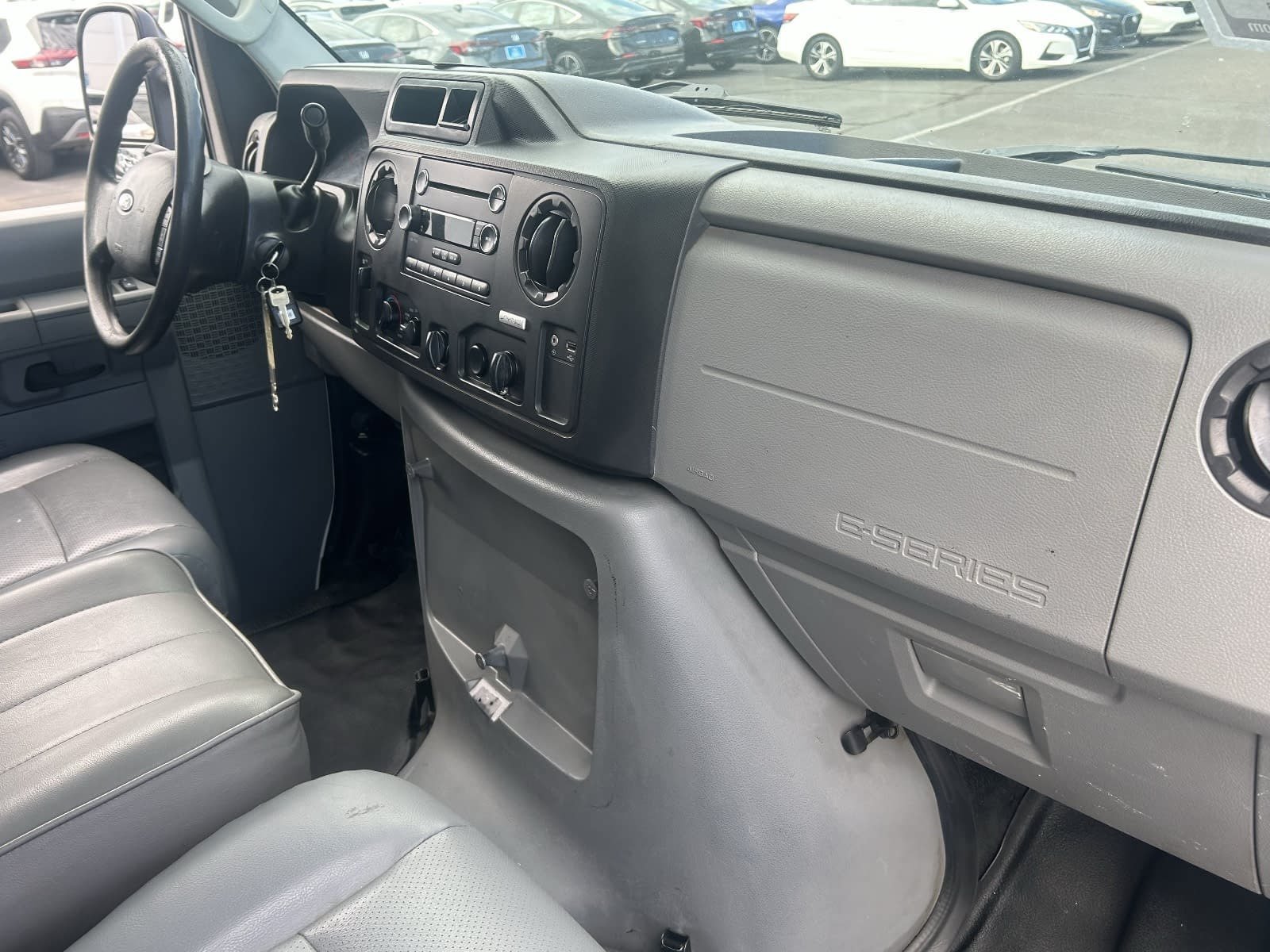 Used 2017 Ford E-350 and Econoline 350 Super Duty w/ Power Windows & Locks Group RWD image 16