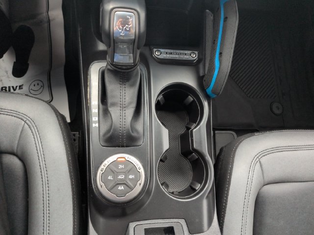 Certified 2024 Ford Bronco Black Diamond w/ Sasquatch Package AWD/4WD image 41