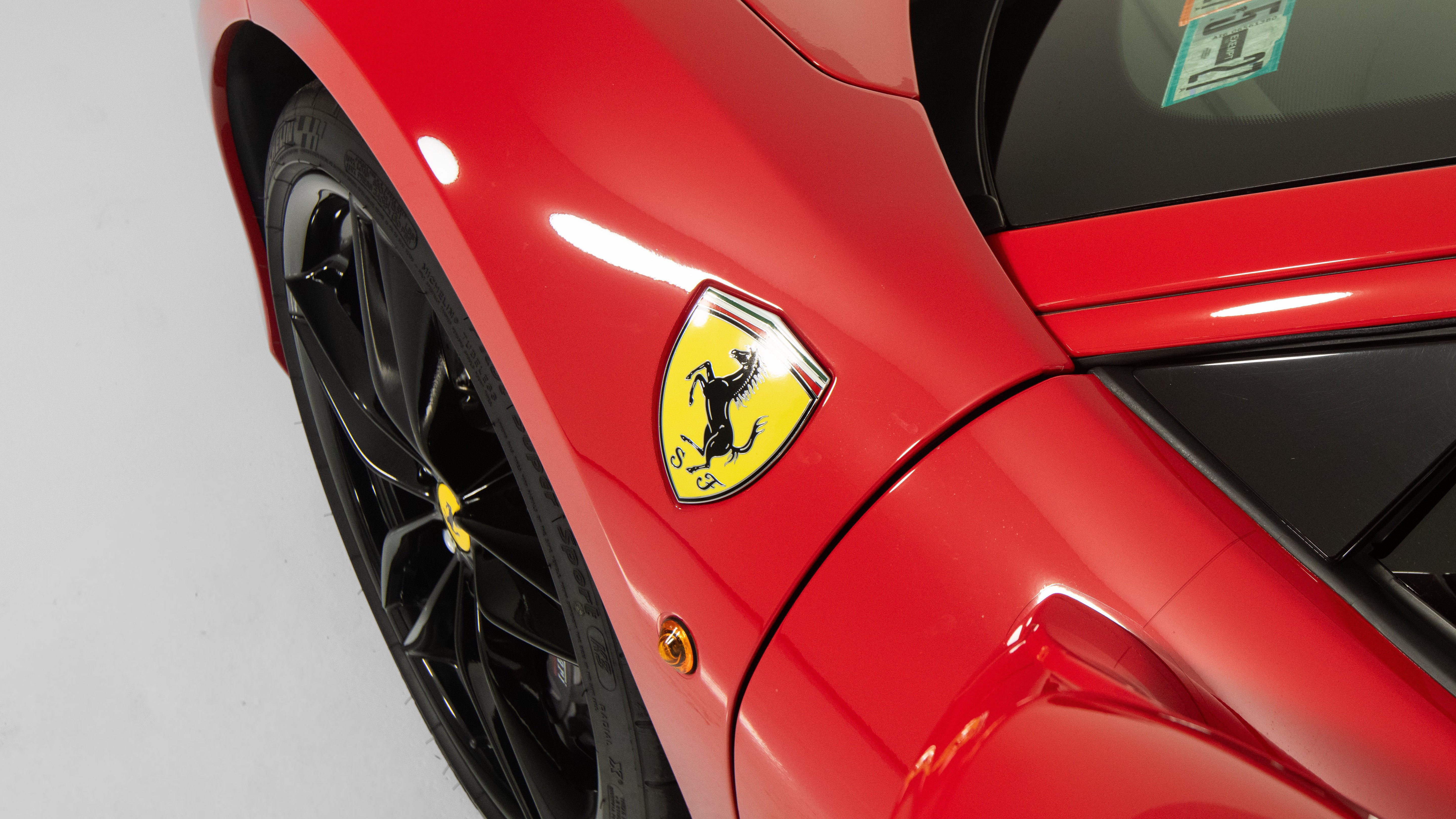 Certified 2018 Ferrari 488 GTB RWD image 11