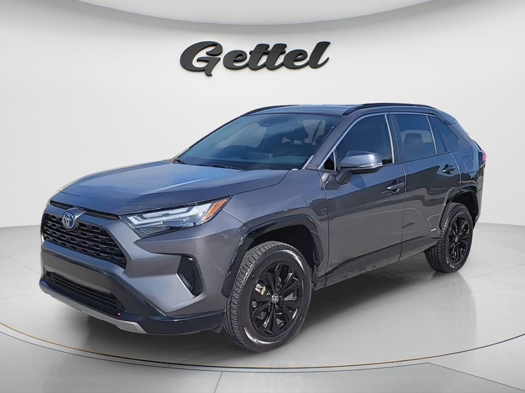 Certified 2022 Toyota RAV4 SE w/ SE Grade Weather Package AWD/4WD image 9