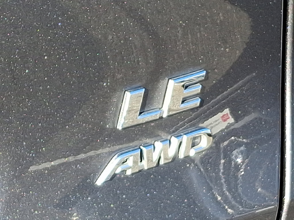Certified 2019 Toyota RAV4 LE AWD/4WD image 31