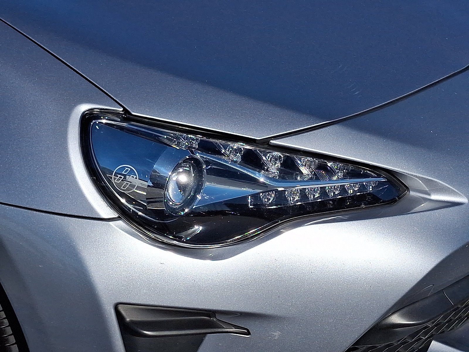 Used 2017 Toyota 86 RWD image 10