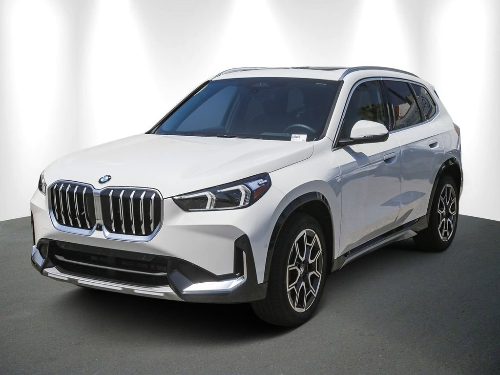 New 2026 BMW X1 xDrive28i w/ Technology Package AWD/4WD image 3