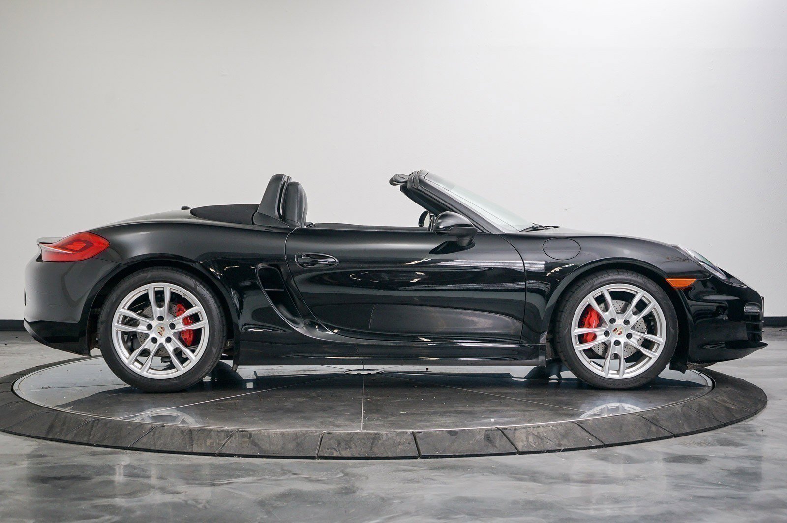 Used 2013 Porsche Boxster S image 9