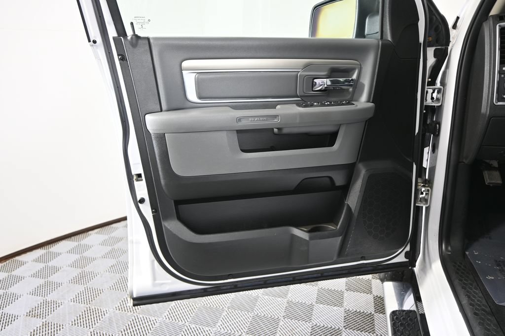 Used 2018 RAM 1500 Big Horn AWD/4WD image 18