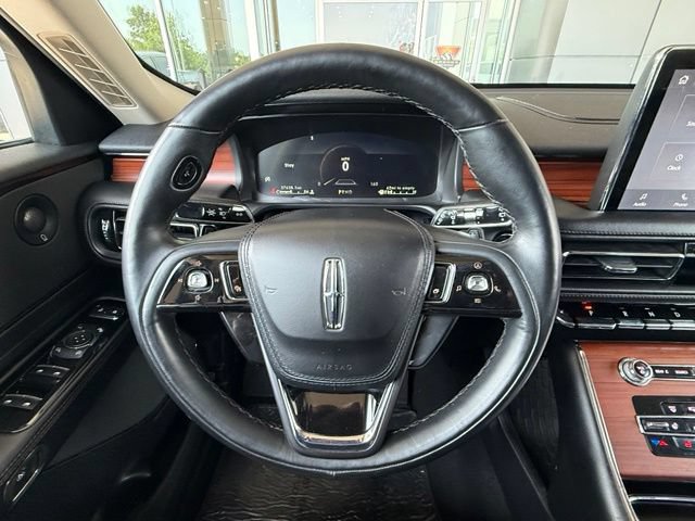 Used 2022 Lincoln Aviator Reserve w/ Equipment Group 201A RWD image 23