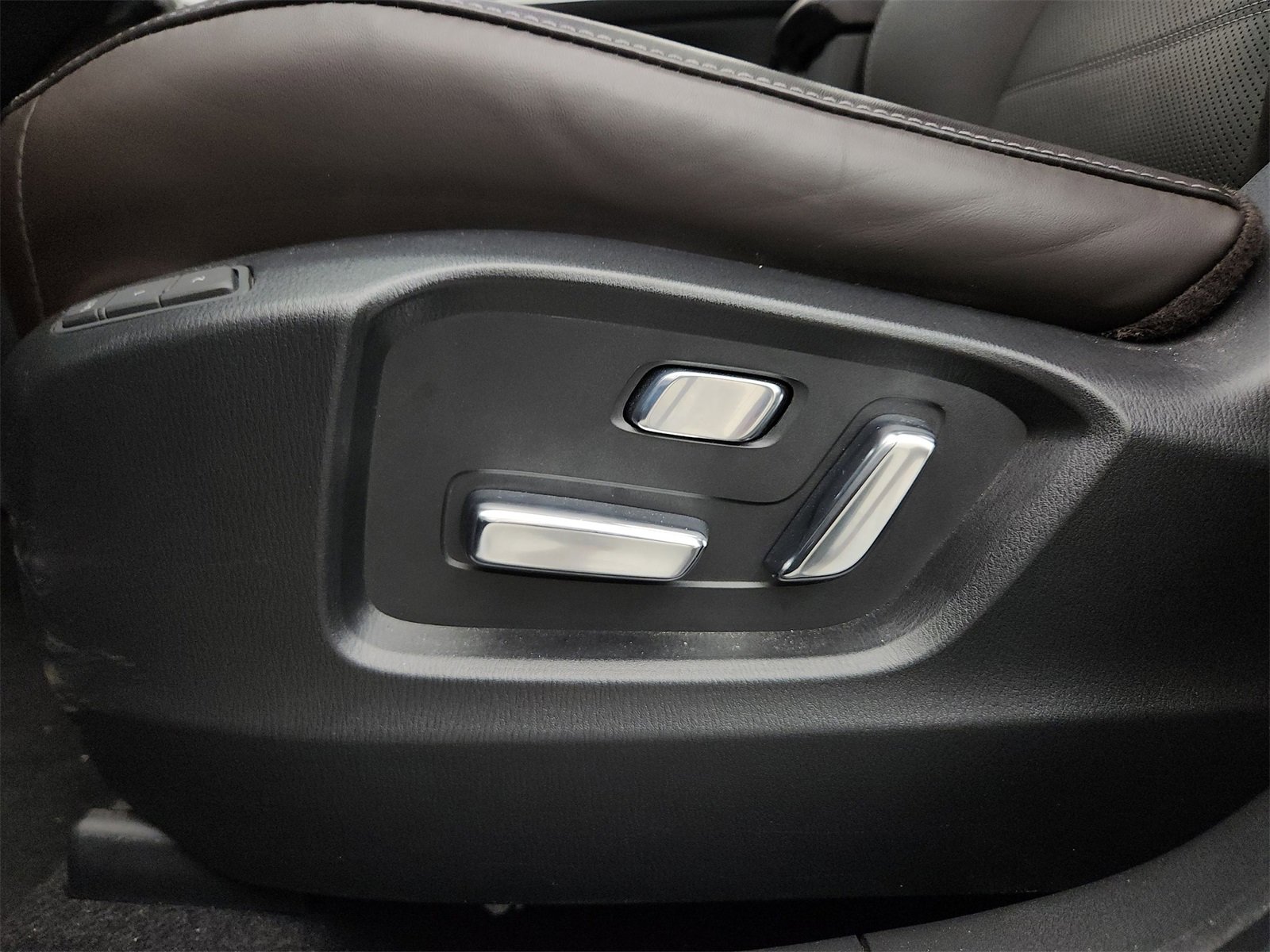 Certified 2025 MAZDA CX-5 Signature image 41