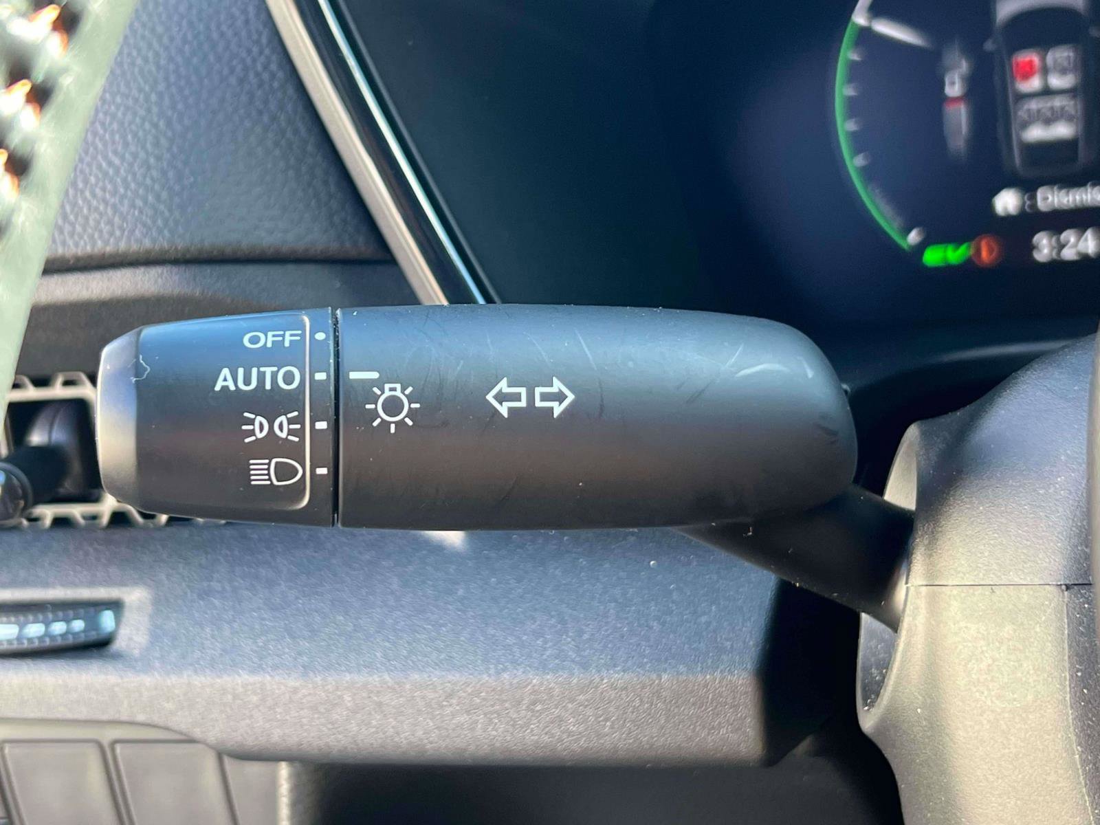 Used 2024 Honda CR-V Sport image 21