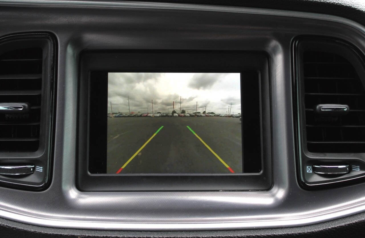 Used 2021 Dodge Challenger SXT RWD image 16