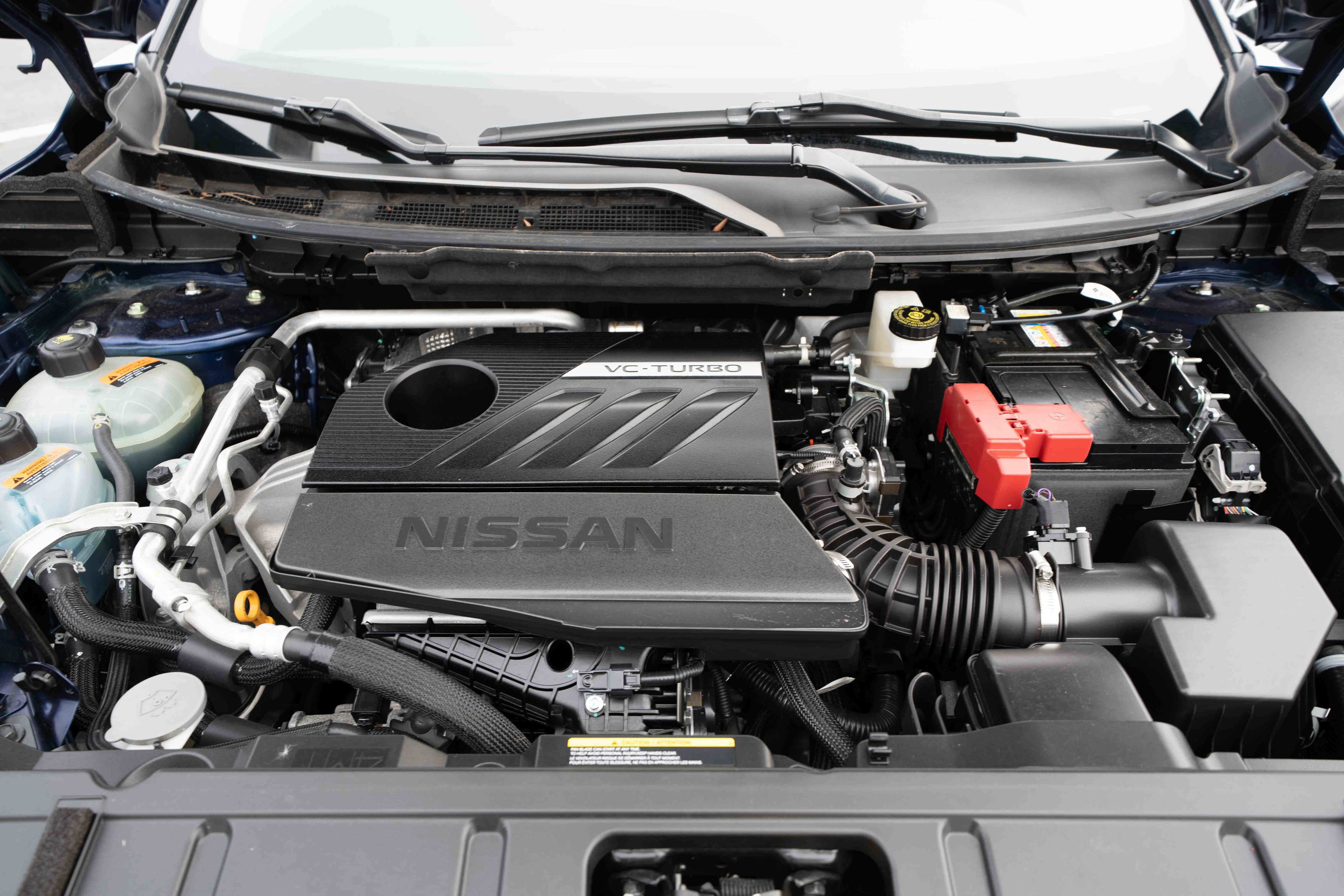 Used 2024 Nissan Rogue SL image 32