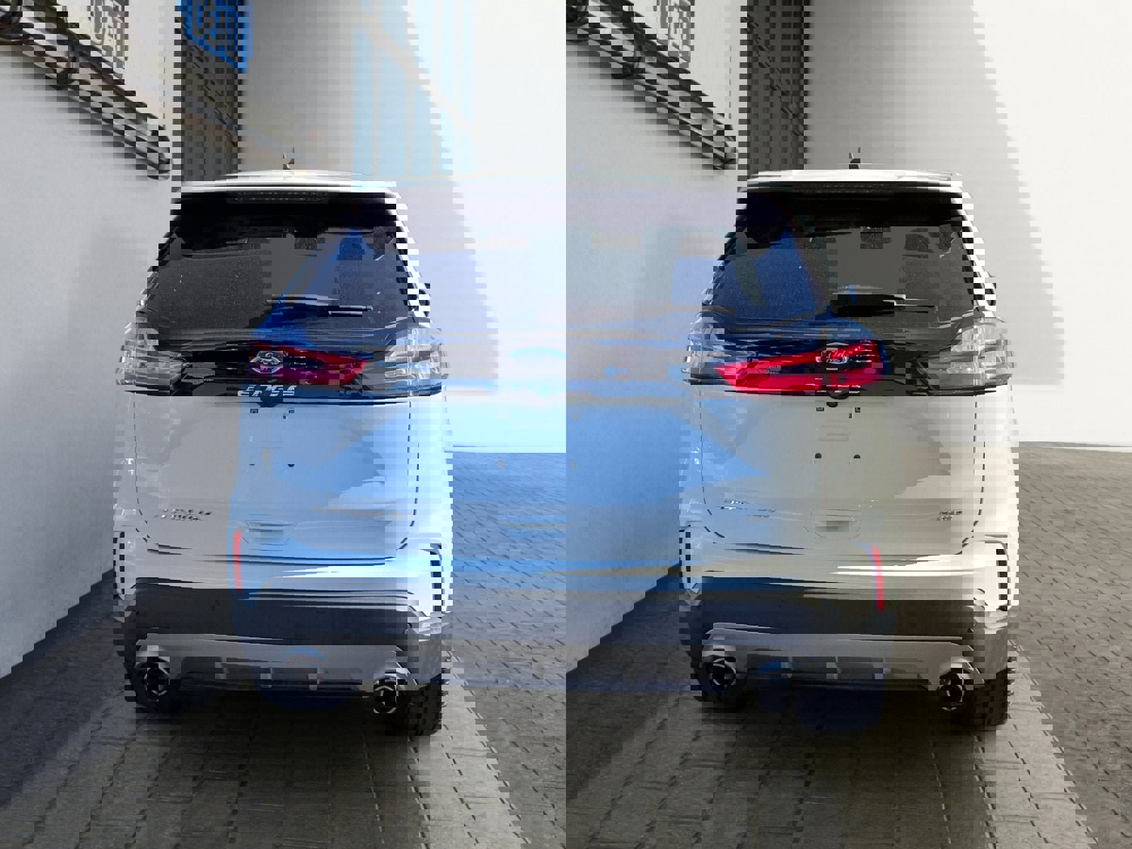 Certified 2024 Ford Edge Titanium w/ Equipment Group 301A image 4