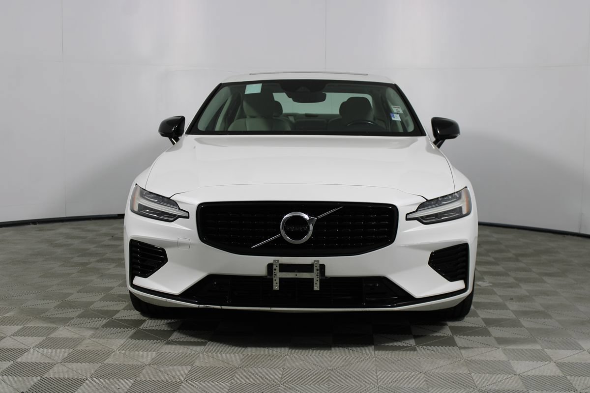 Used 2021 Volvo S60 T8 R-Design Expression AWD/4WD image 26
