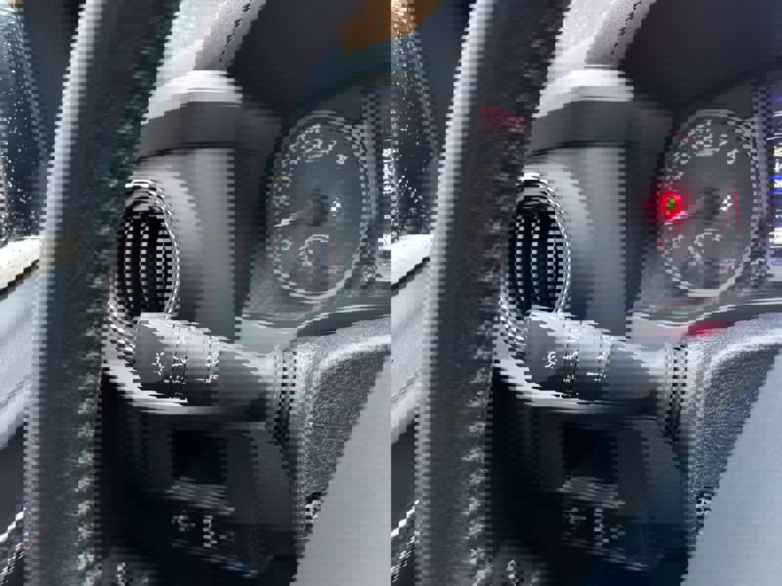 Used 2019 Toyota Tacoma TRD Sport image 17