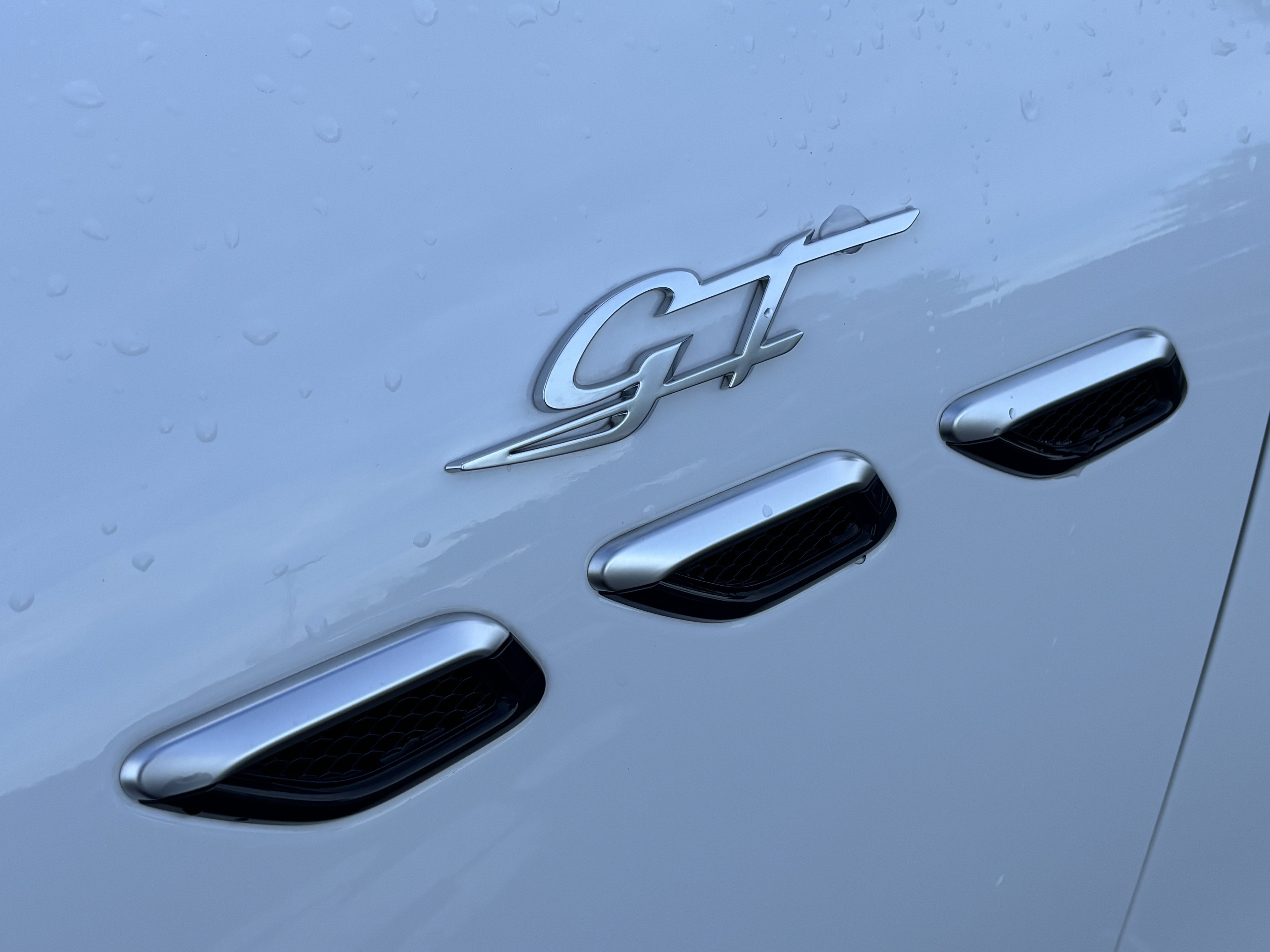 Used 2024 Maserati Grecale GT AWD/4WD image 16
