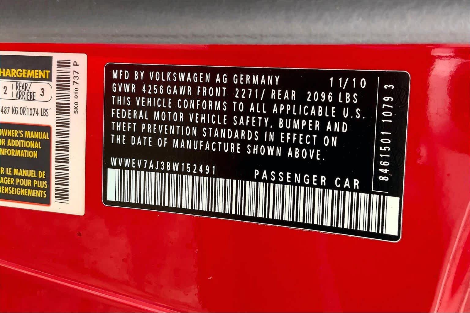 Used 2011 Volkswagen GTI 2-Door FWD image 19
