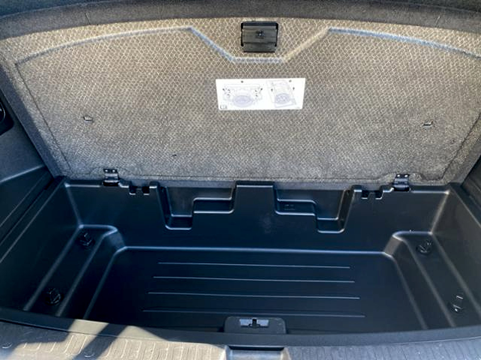 Used 2025 GMC Acadia Elevation AWD/4WD image 12