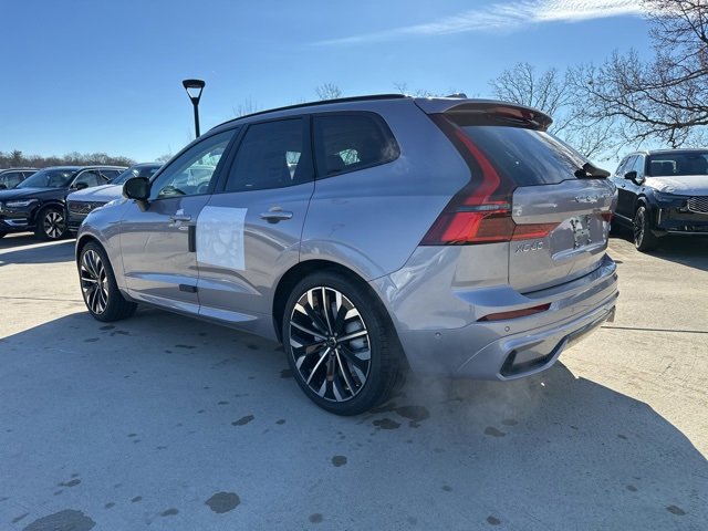 New 2026 Volvo XC60 B5 Ultra w/ Climate Package image 5