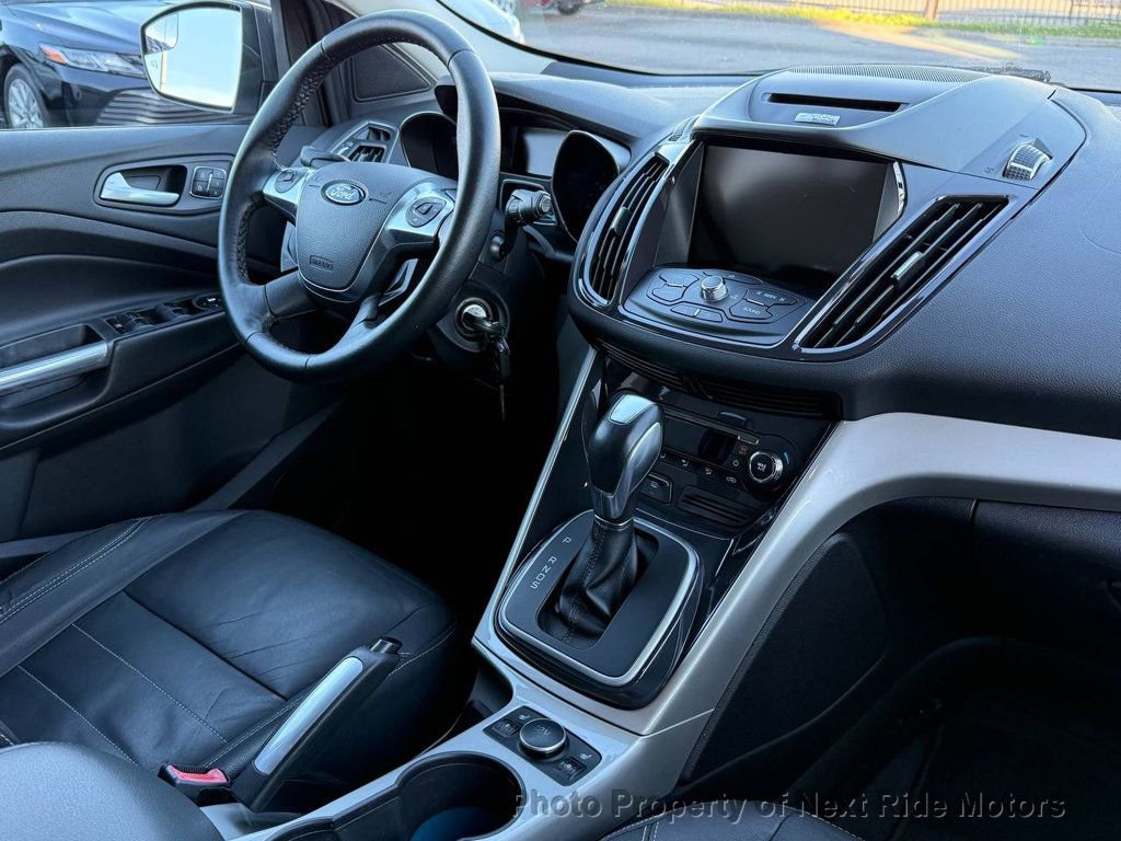 Used 2013 Ford Escape SEL image 15
