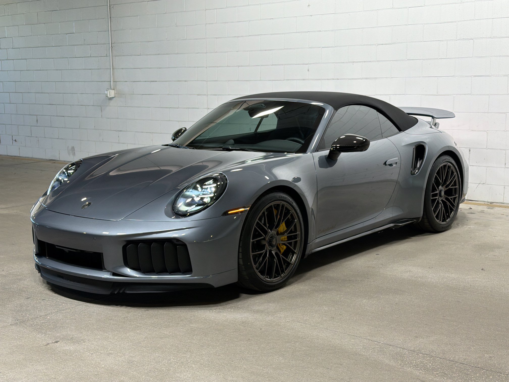 Certified 2026 Porsche 911 Turbo S AWD/4WD image 1