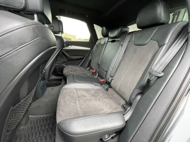 Used 2018 Audi SQ5 Premium Plus w/ Navigation Package AWD/4WD image 27