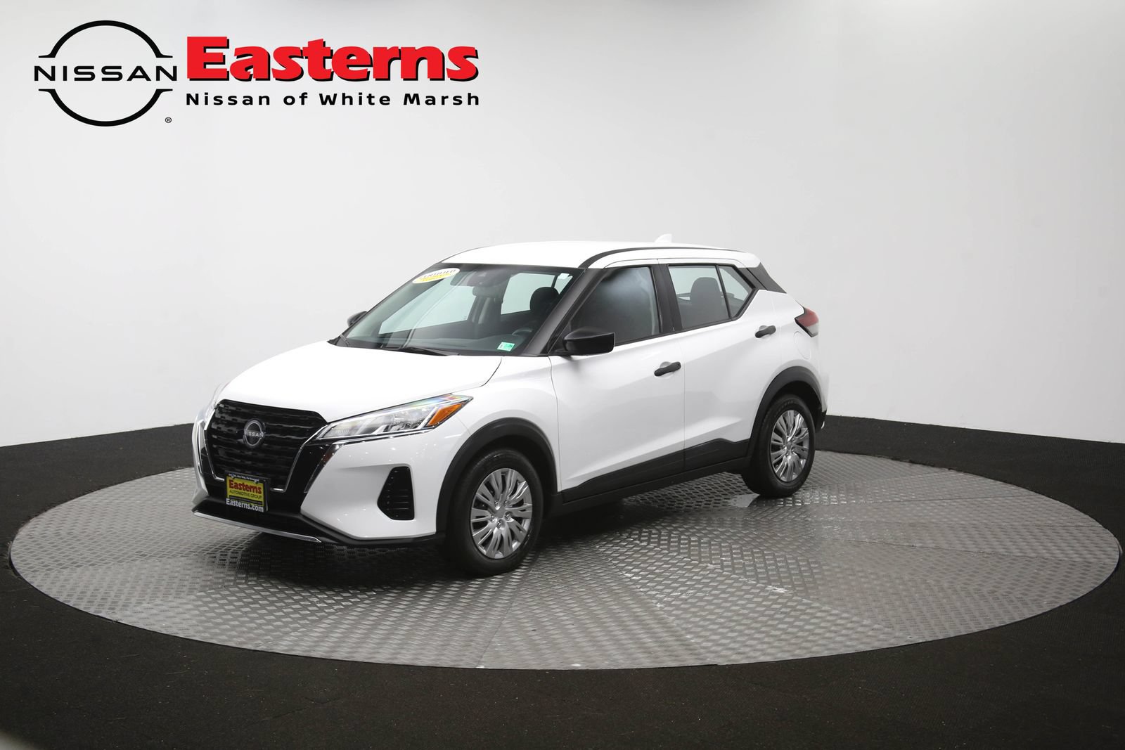 Used 2023 Nissan Kicks S FWD image 58