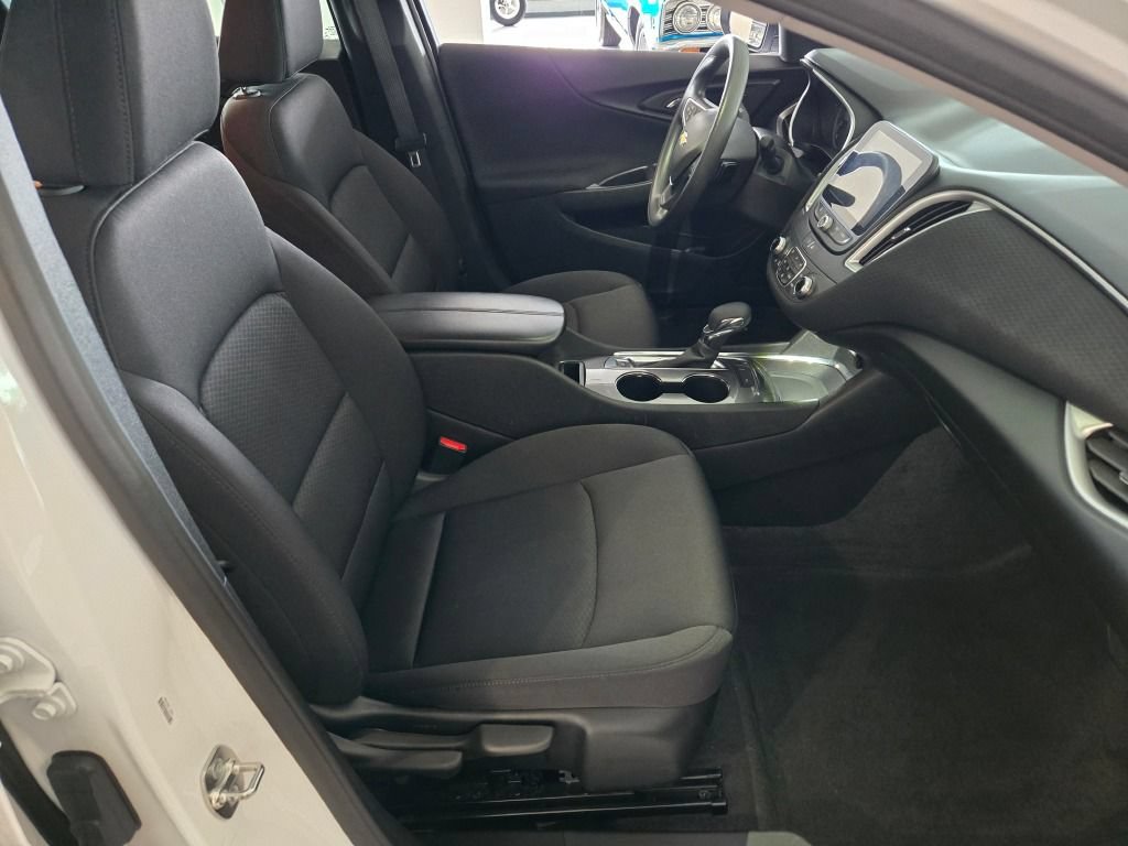 Certified 2024 Chevrolet Malibu LT FWD image 6