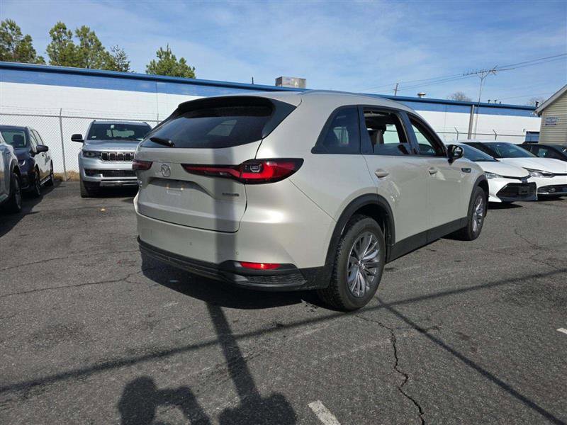 Used 2025 MAZDA CX-90 3.3 Turbo w/ Preferred Package image 6